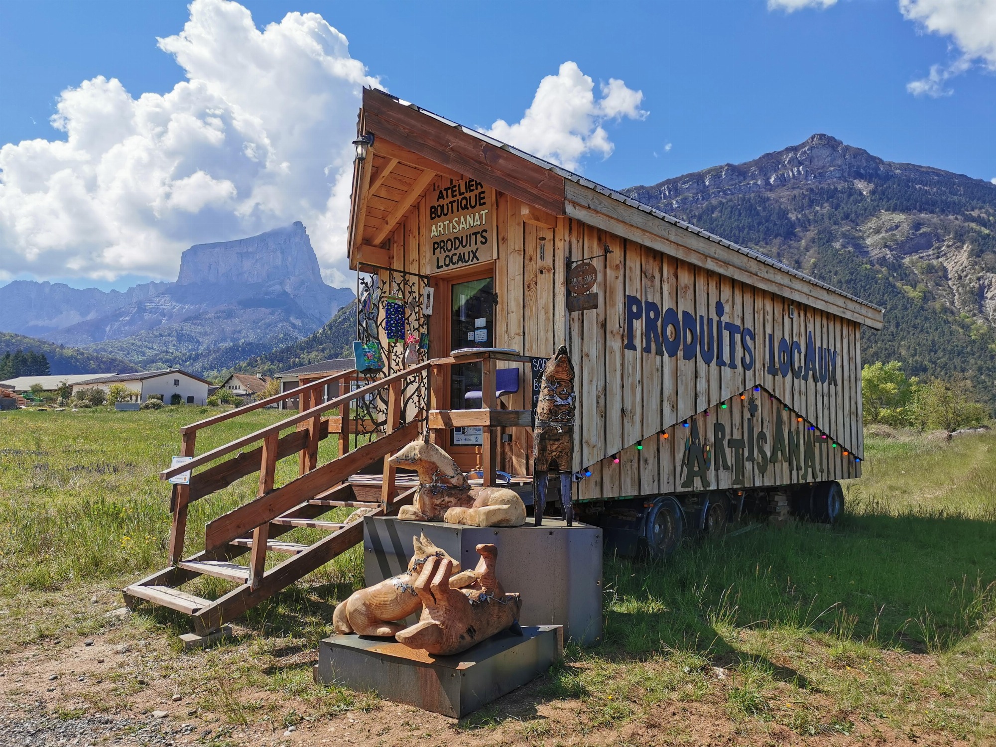 roulotte-atelier trieves