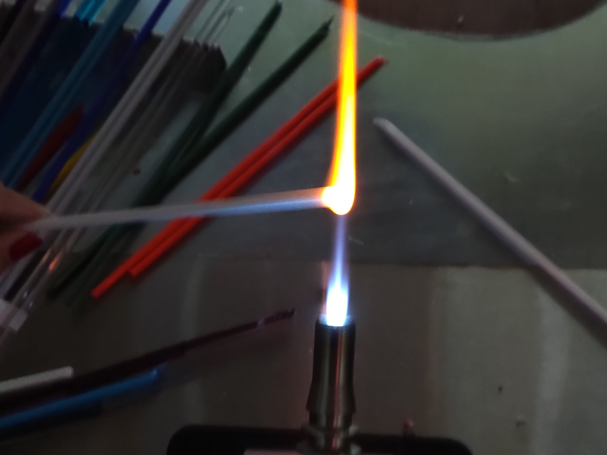 chauffe de baguette de verre de murano le_coeur_de_gaia