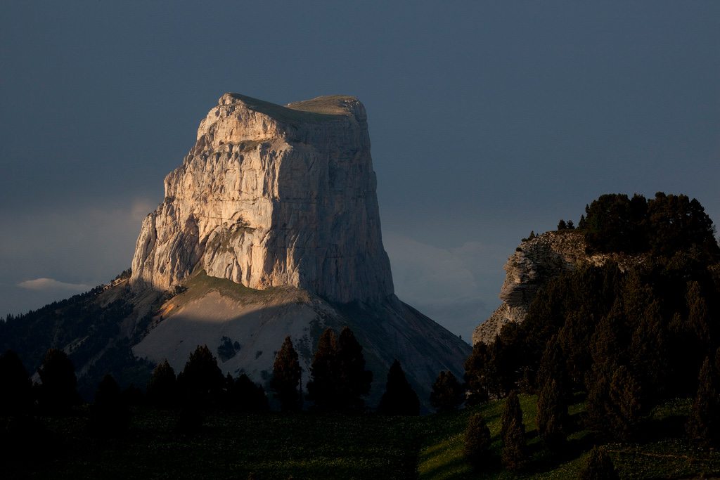 Marque MONT AIGUILLE® - Coudre son Ecusson - Trièves Vercors