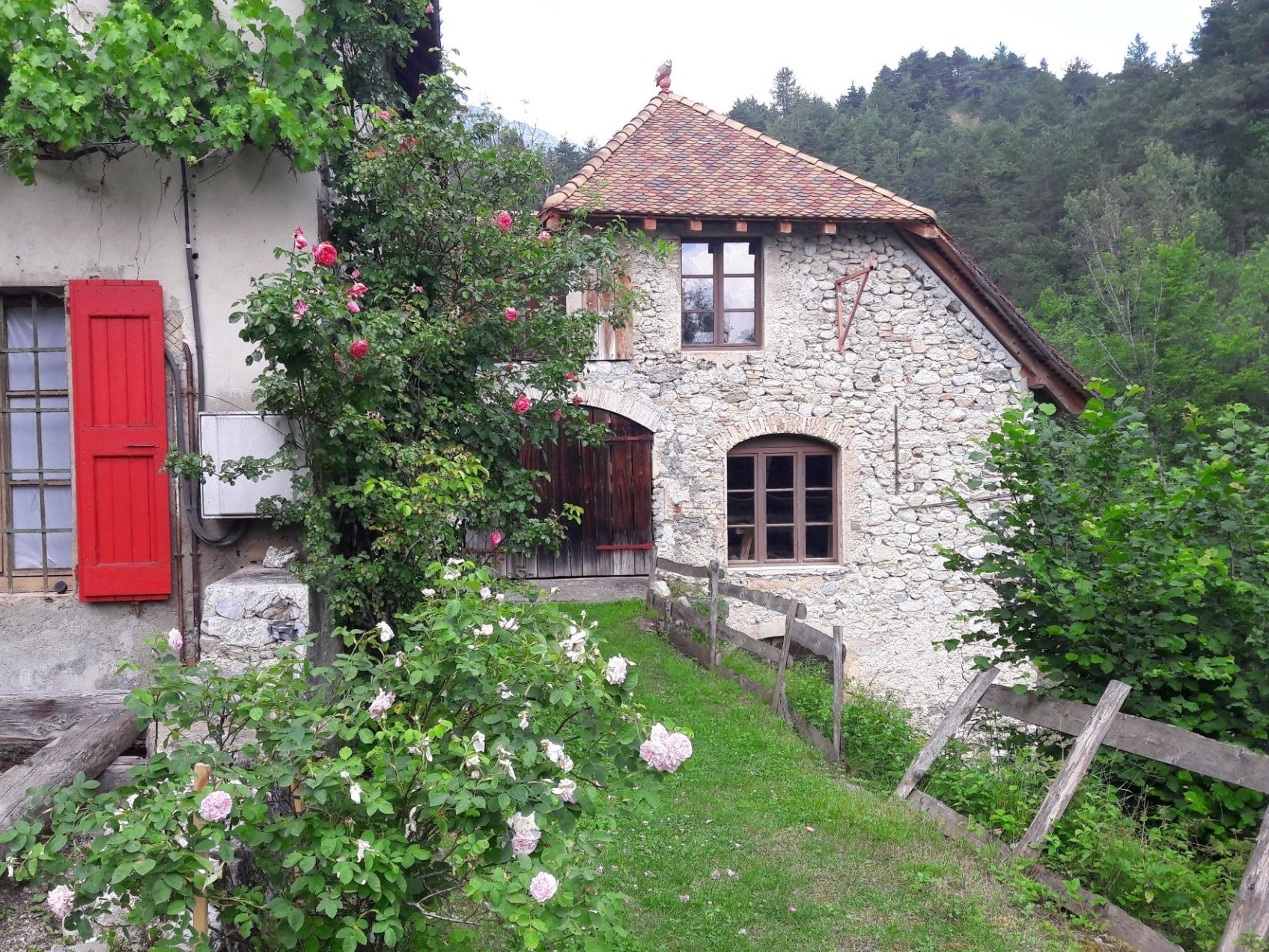 le moulin de saint michel les portes dans le Trièves